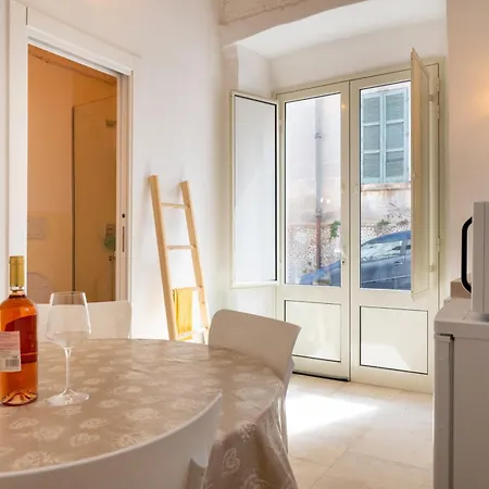 Abbash Da Mery 오스투니