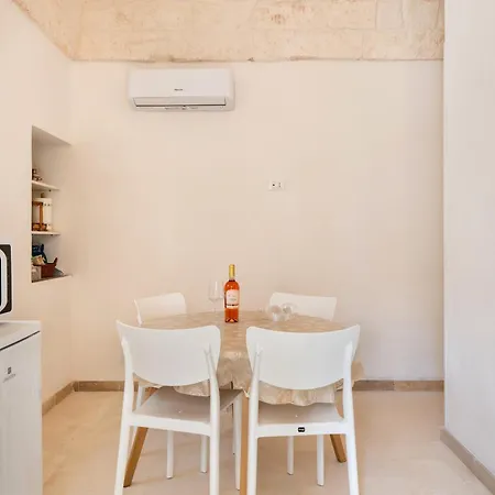 Abbash Da Mery Ostuni