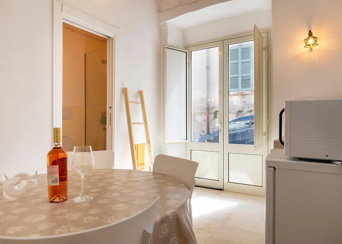 Abbash Da Mery Ostuni